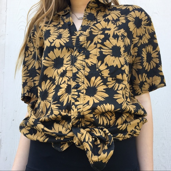 Urban Outfitters Tops - sunflower top